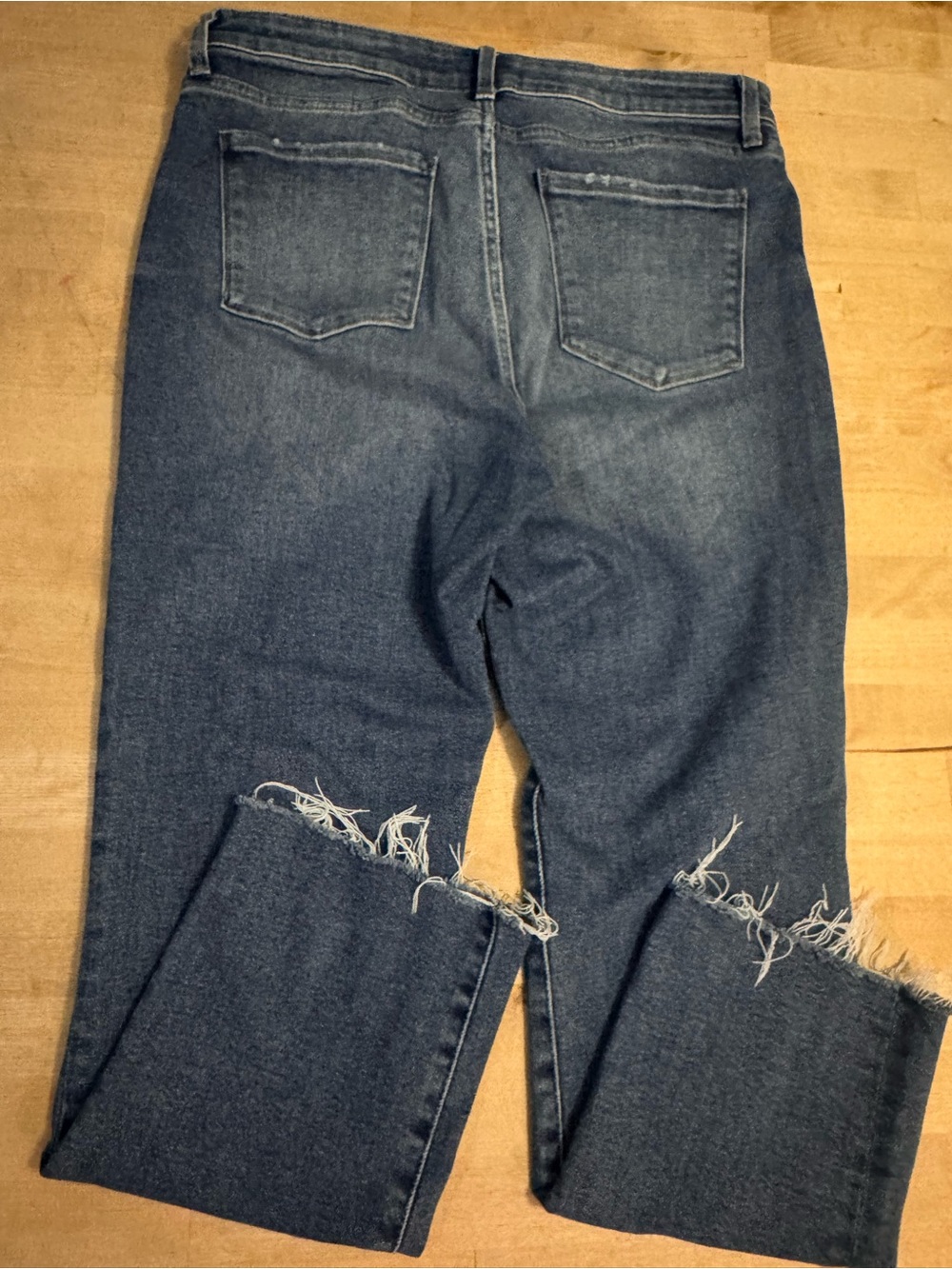 Evereve the Ever Straight cropped High-Rise Straight Leg Jeans raw hem - Picture 8 of 11